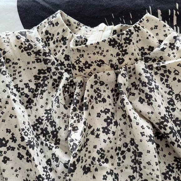 NEW FASHION DRESS - Picture 4 of 6